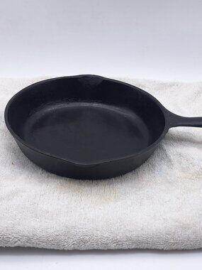 9" Skillet By Wagner